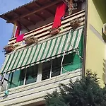 Maria In Lejlighed Golem (Tirana)