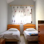 Maria In Lejlighed