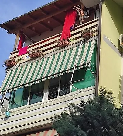 Maria In Golem Apartment Golem (Tirana)