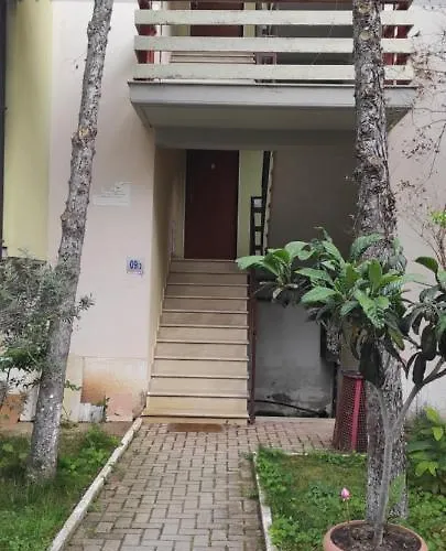 Maria In アパート ゴーレム